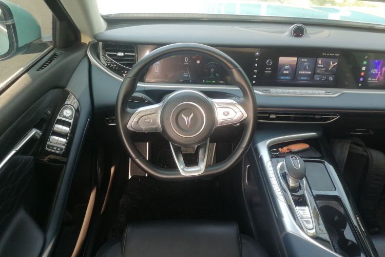 岚图汽车 岚图FREE 2021款 四驱标准增程专属豪华套装中控内饰13