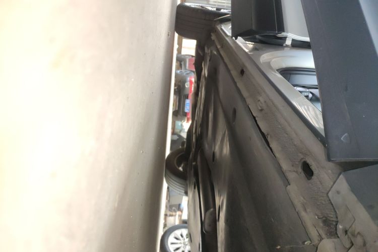 大众 途观L 2019款 330TSI 自动两驱风尚版 国V局部细节9001