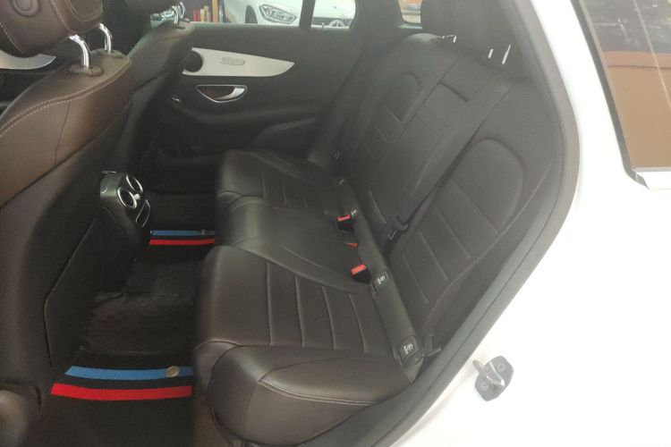 奔驰GLC 2020款 GLC 260 L 4MATIC 动感型中控内饰21