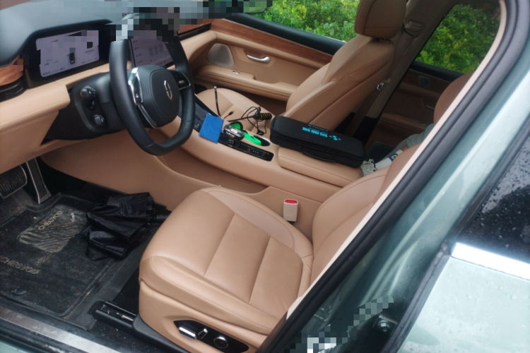 鸿蒙智行 问界M5 2023款 增程四驱智驾版局部细节19