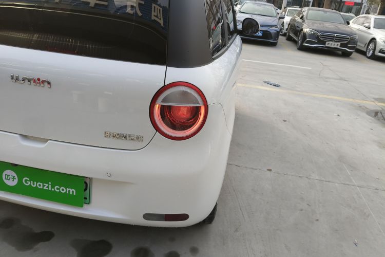 长安启源 长安Lumin 2023款 205km 香沁款车身外观9