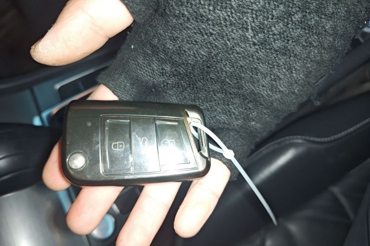 大众 高尔夫 2016款 230TSI 自动豪华型中控内饰11