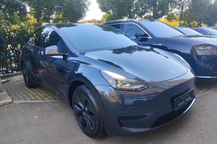 特斯拉 Model Y 2024款 后轮驱动版车身外观6002