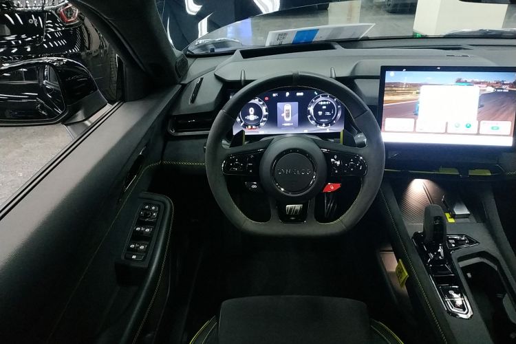 领克03 2023款 03+ 2.0TD 自动驭风版中控内饰13