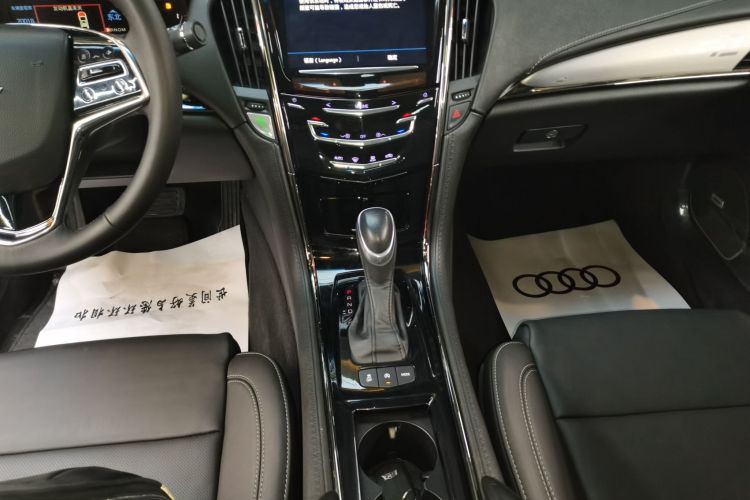 凯迪拉克ATS-L 2017款 28T 时尚型中控内饰18