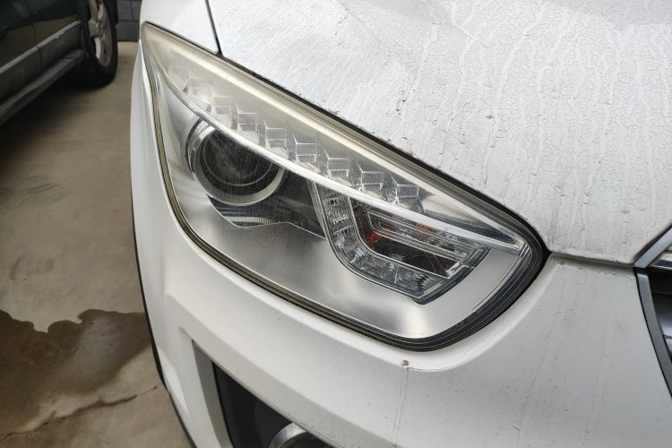 奔腾X80 2015款 2.0L 自动舒适型车身外观8