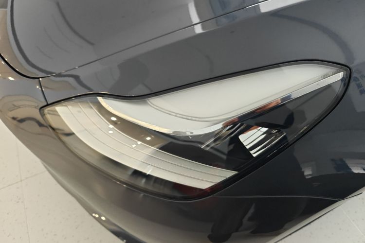 特斯拉 Model 3 2020款 标准续航后驱升级版局部细节36