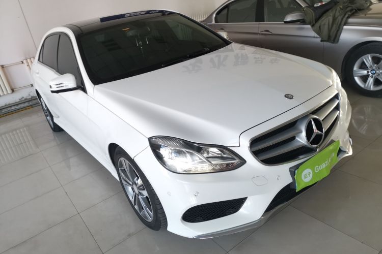 奔驰E级 2015款 改款 E 260 L 运动型车身外观3