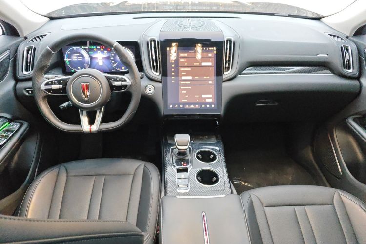 红旗HS3 PHEV 2024款 PHEV 115km 劲为版中控内饰12