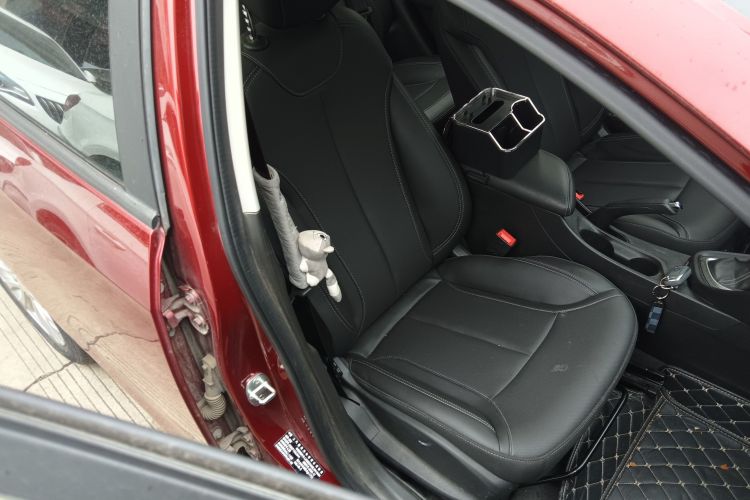 别克 英朗 2021款 改款 典范 1.5L 自动精英型局部细节41