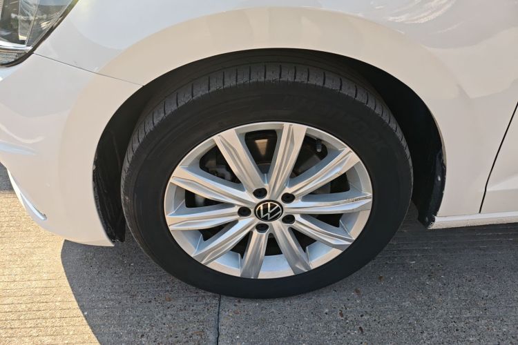 大众 2021款 途安L 280TSI DSG舒适版 7座车身外观6007