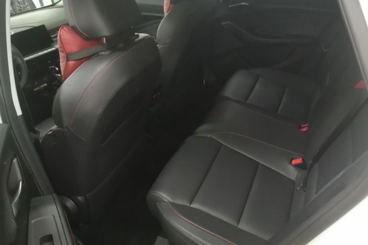 名爵 MG5 2023款 180DVVT CVT豪华版中控内饰21