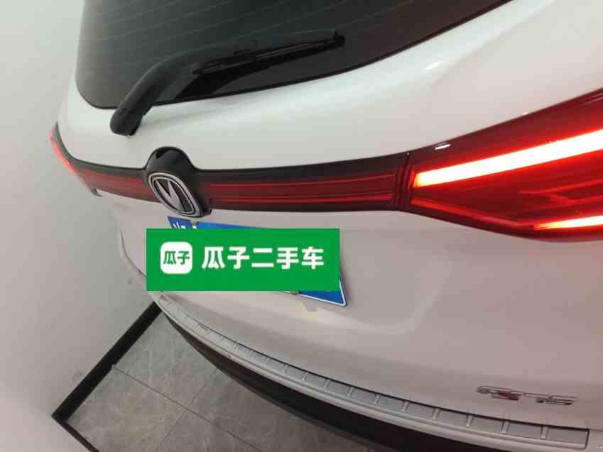 长安CS75 2024款 畅享版 1.5T DCT尊贵型(3)