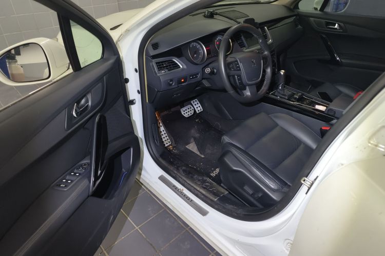 标致508 2015款 1.6THP 自动致臻版中控内饰7003