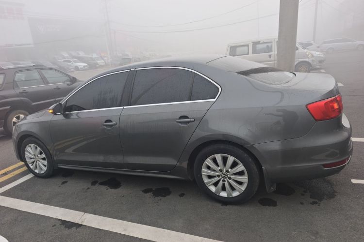 大众 速腾 2014款 改款 1.4TSI 自动豪华型车身外观4