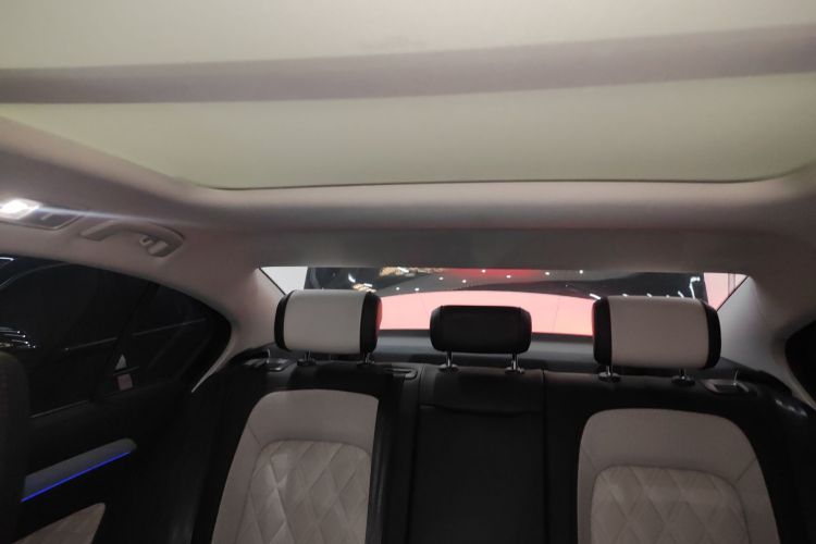 大众 迈腾 2023款 200万辆纪念版 330TSI DSG豪华型中控内饰22