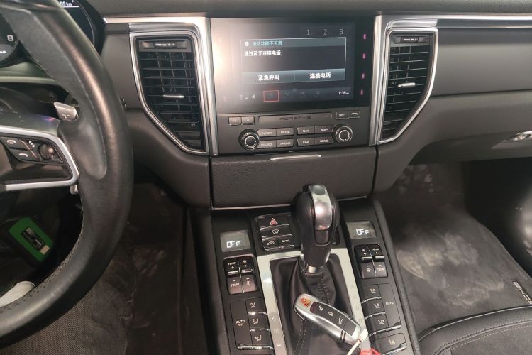 保时捷 2017款  Macan 2.0T局部细节16