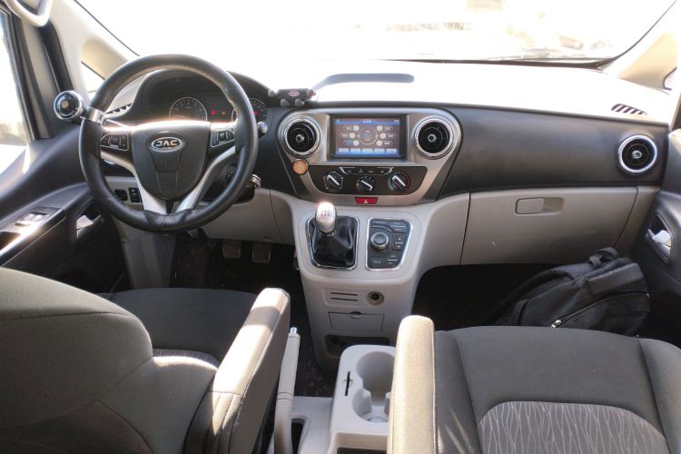 江淮瑞风 瑞风M3 2019款 宜家版 1.8L 豪华智能型中控内饰12