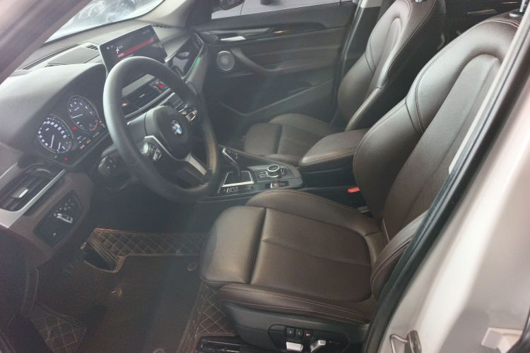 宝马X1 2021款 改款 sDrive25Li 领先型局部细节19