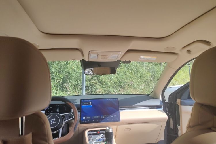 蓝电E5 PLUS 2025款 165km 长续航版PLUS 7座局部细节22