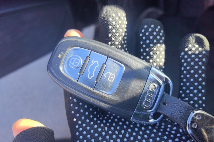 奥迪A6L 2012款 30 FSI 舒适型中控内饰11