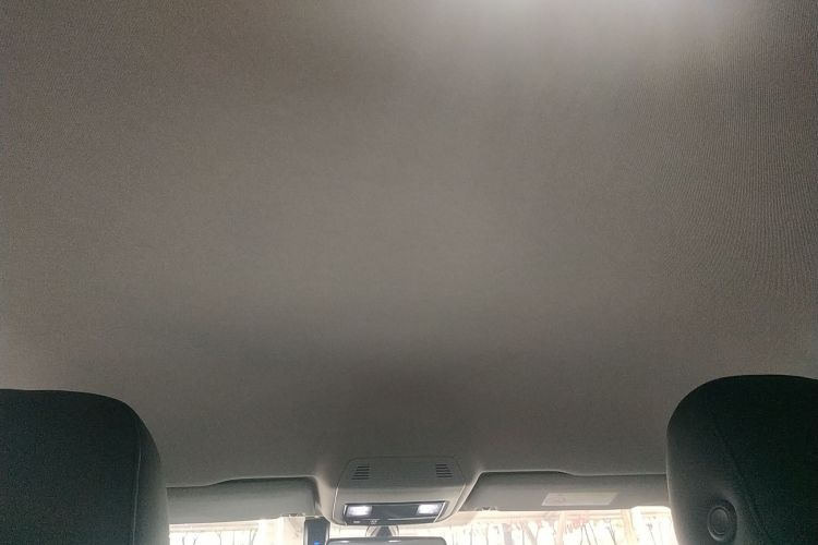 大众 2022款 凌渡L 280TSI DSG热辣版中控内饰22