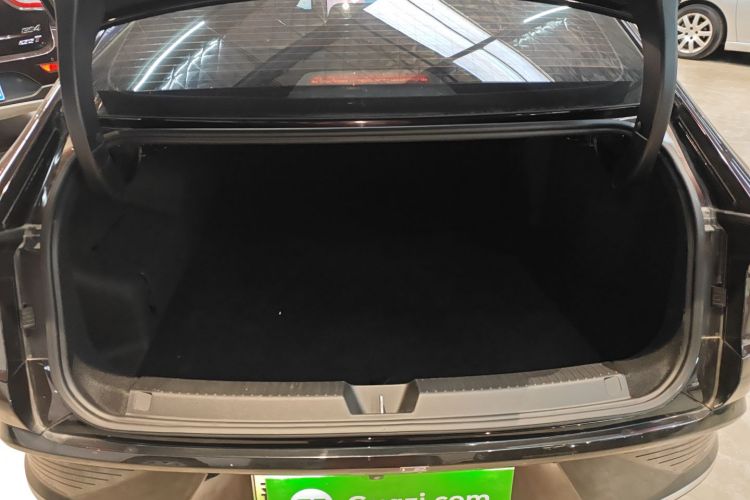 五菱汽车 五菱星光 2023款 150 进阶版机舱底盘23