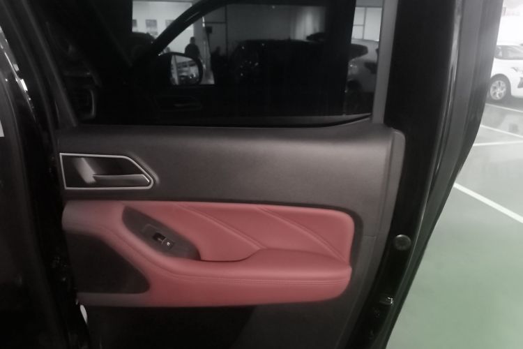 长城 炮 2023款 2.0T越野版自动汽油四驱高阶版中控内饰45