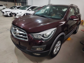 海马S5 2015款 1.5T CVT豪华型