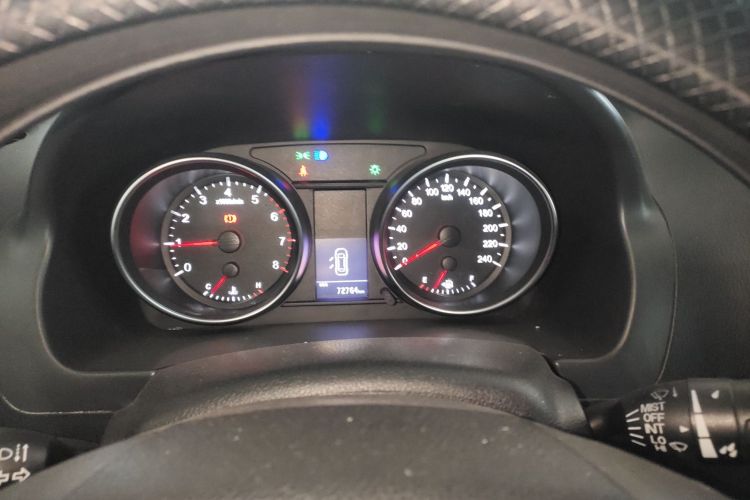 哈弗H6 2016款 升级版 1.5T 手动两驱精英型中控内饰14