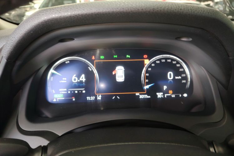 丰田 凯美瑞 2023款 双擎 2.5HG 豪华版中控内饰14