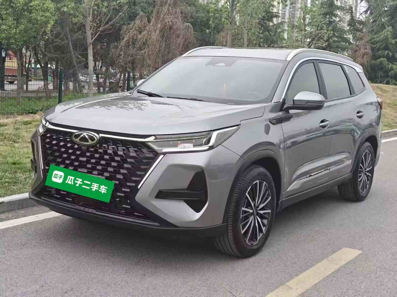奇瑞 瑞虎8 PRO 2024款 冠军版 290T 两驱闪耀版 5座(2)