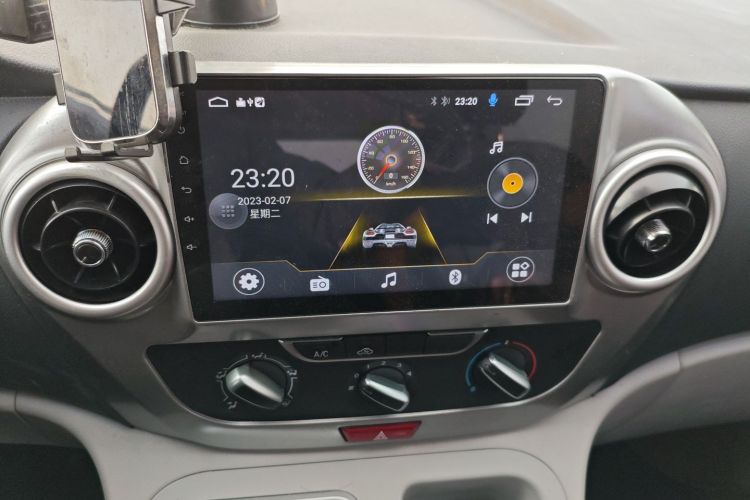 江淮瑞风 瑞风M3 2019款 1.8L 5座速运版中控内饰16