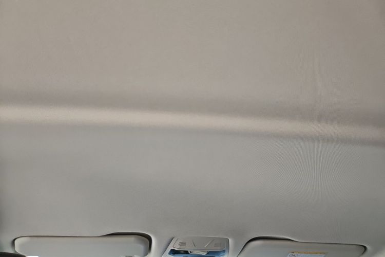 红旗E-QM5 2023款 改款 基础出行版中控内饰22