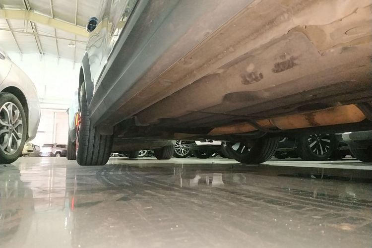 领克06 2020款 1.5T 耀Halo局部细节9001