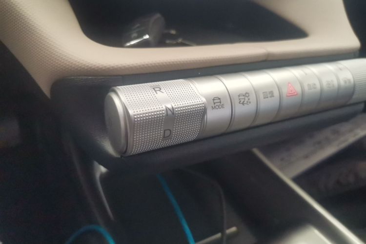 比亚迪 海豚 2025款 420km 自由版中控内饰18