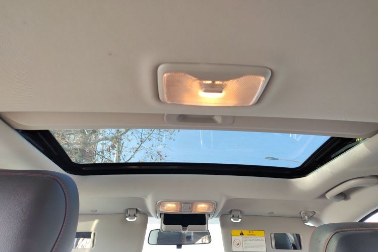 长安 逸动 2016款 XT 1.6L 手动俊酷型中控内饰22