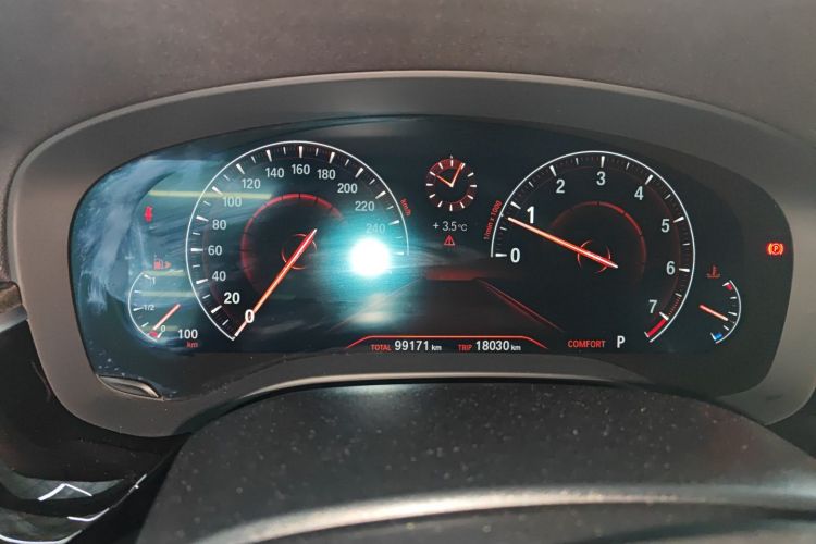 宝马5系 2019款 525Li M运动套装局部细节14