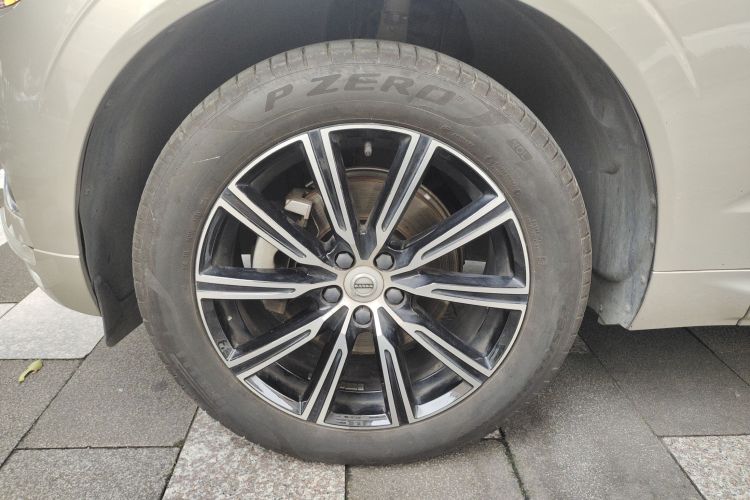 沃尔沃XC60 2020款 T5 四驱智远豪华版车身外观6007