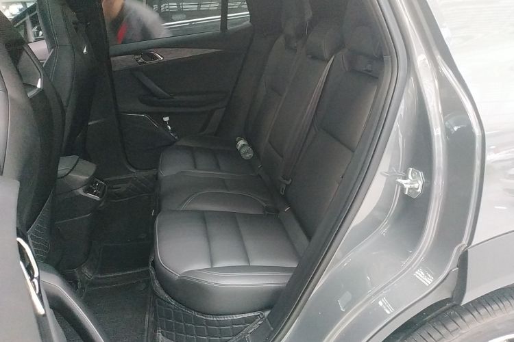 领克06 2023款 Remix 1.5T 劲Pro中控内饰21