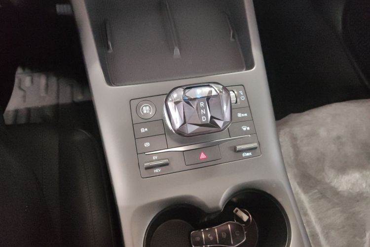 比亚迪 秦PLUS 2025款 DM-i 智驾版 55KM领先型中控内饰18