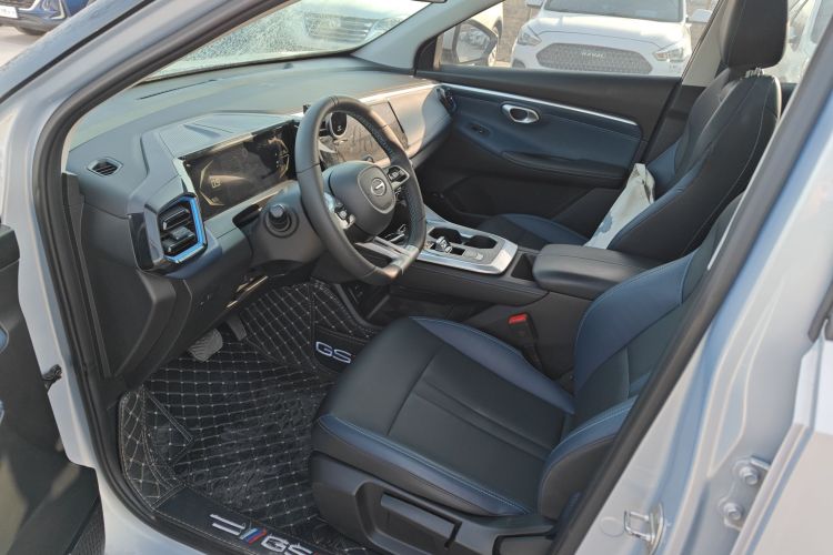 广汽传祺 传祺GS3 2023款 影速 270T 劲享版中控内饰19