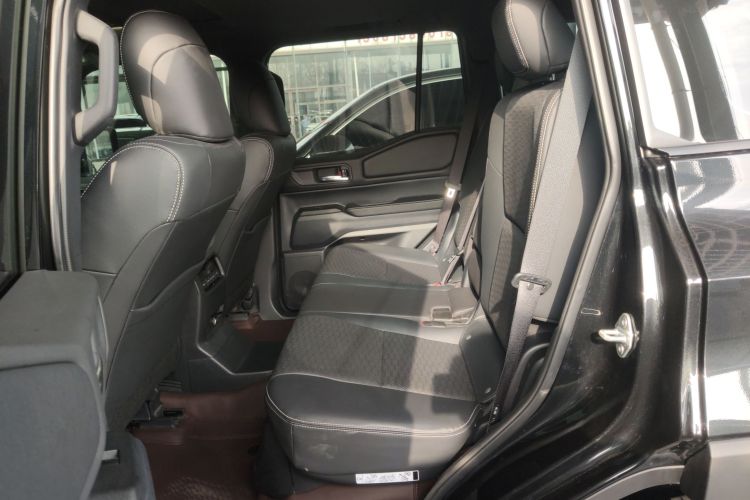 丰田 普拉多 2024款 2.4T 全能TX版 5座中控内饰21