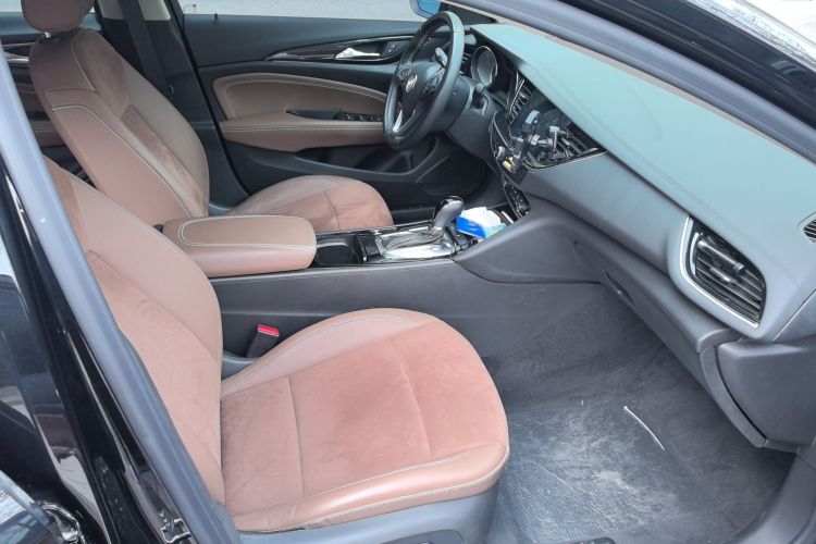 别克 君威 2019款 20T 精英型 国VI局部细节9005