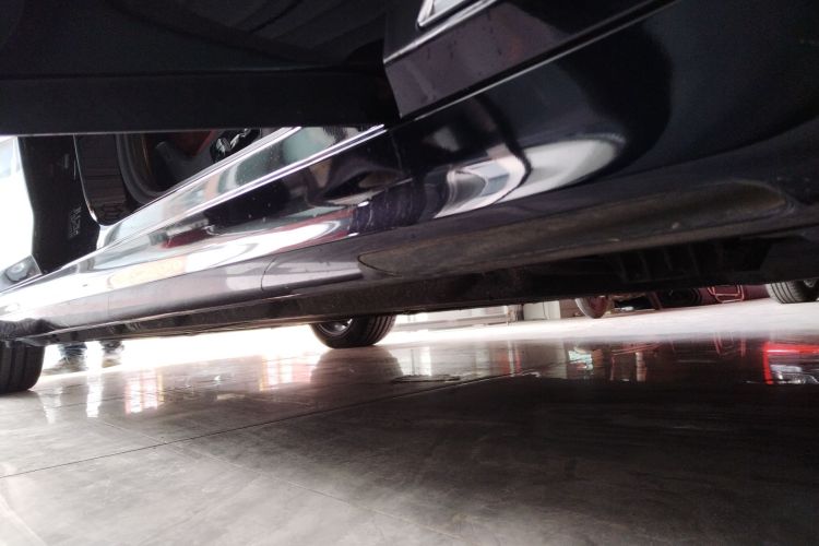 宝马5系新能源 2021款 535Le 先锋版M运动套装局部细节9001