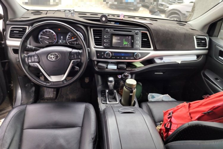 丰田 汉兰达 2015款 2.0T 四驱豪华版 7座中控内饰12