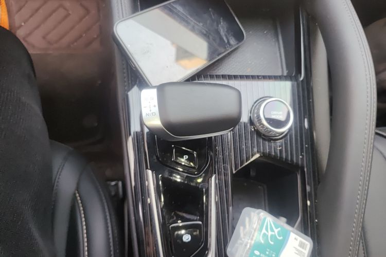 吉利汽车 星越L 2025款 2.0TD 自动行云版中控内饰18