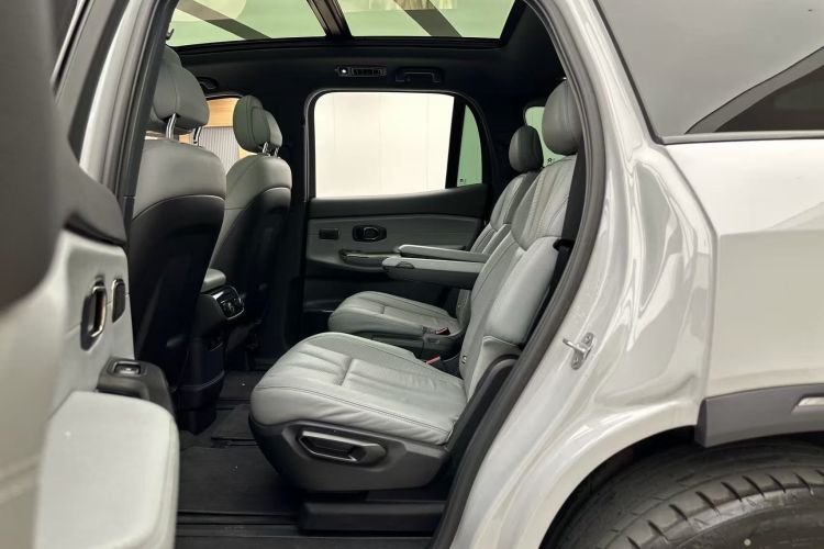 蔚来ES8 2020款 580KM 六座版中控内饰21