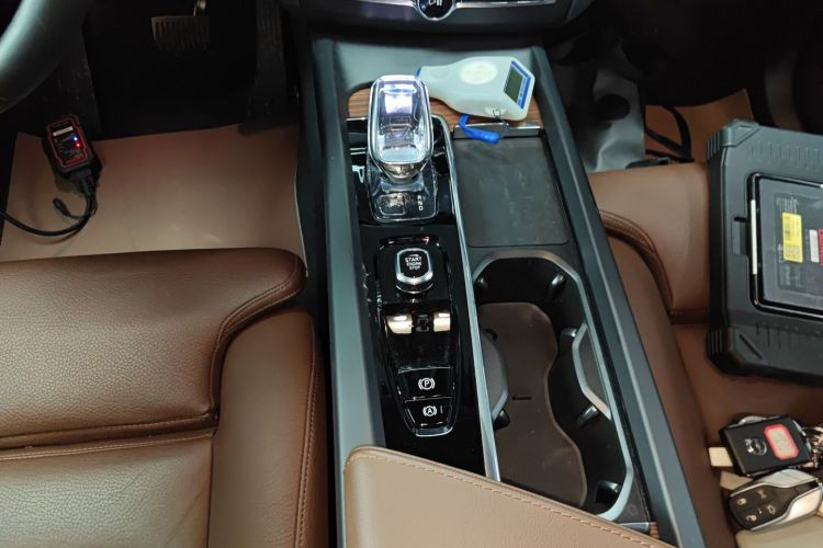 沃尔沃XC60 2024款 B5 四驱智远豪华版中控内饰18