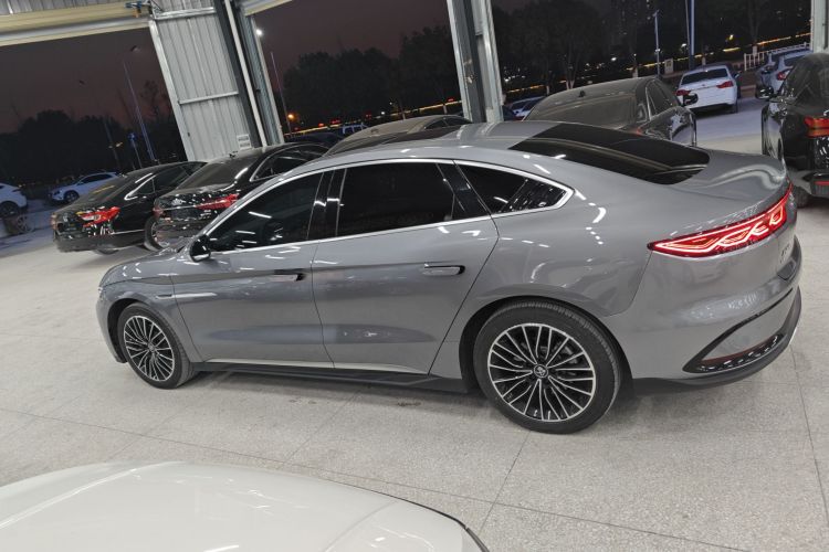 比亚迪 汉 2023款 EV 冠军版 506KM前驱尊贵型车身外观4